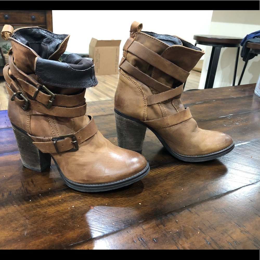 Steve Madden “Yale” boot.
